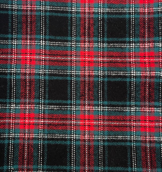 Draper James x TFD Georgia Plaid Dog Bed